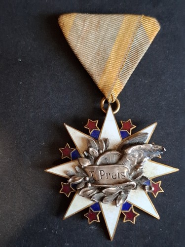 Abzeichen silber auszeichnung - abzeichen,