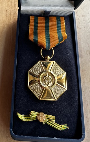 Luxemburg verdienstmedaille - luxemburg:,