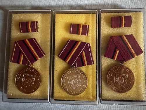 Ddr orden verdienstmedaille - orden,