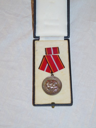 900 punze nva - punze,