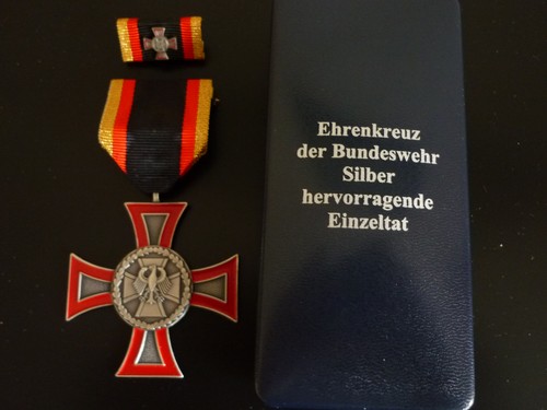 Orden bundeswehr ehrenkreuz - orden, bundeswehr-ehrenkreuz